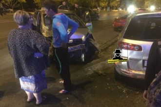 В Барнауле пьяный водитель протаранил несколько машин