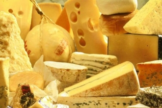 На фестивале «Дни алтайского сыра» научат варить мягкий сыр