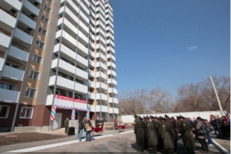 147 семей военных получили квартиру в Барнауле