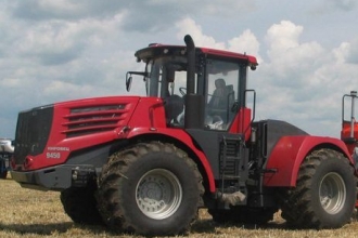 Купившее трактор Алтайское хозяйство получит компенсацию в 500 000 рублей