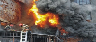Пожар на барнаульском заводе резинотехнических изделий потушен