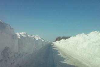В Алтайском крае до сих пор в снежном плену остаются 3 населенных пункта
