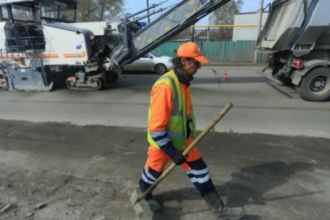 Из-за ремонта дорог в Барнауле ограничено движение