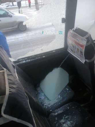 В Барнауле произошло ДТП с участием автобуса