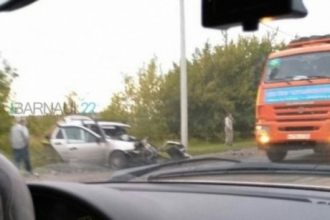 В Барнауле на улице Трактовой произошла смертельная авария