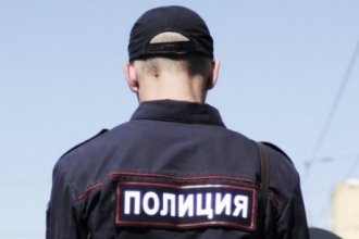 В Алтайском крае мужчина попытался зарезать полицейского ножом