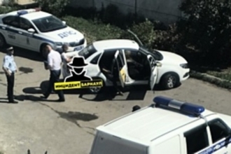 В Барнауле умер пассажир такси