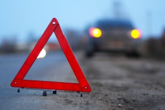 В Барнауле разыскивают водителя, который «помял» Тойоту