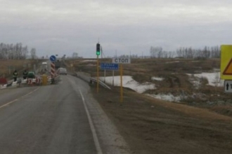 На Алтайской трассе в автомобиле УАЗ погибли 2 человек
