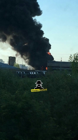 На заводе в Алейске взрывались емкости из-под горючего