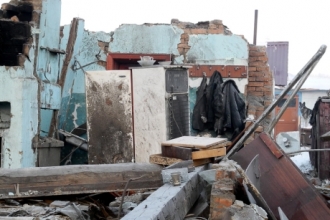 Двухквартирный дом в Бийске почти полностью уничтожен взрывом газа