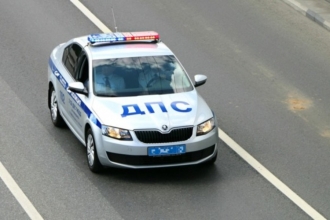 В Барнауле полиция преследовала иномарку