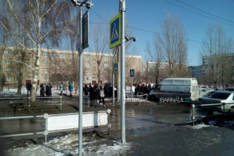 В Барнауле ученик принес в школу гранату 
