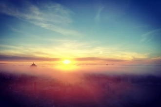 Жители Барнаула говорят о сильном утреннем тумане